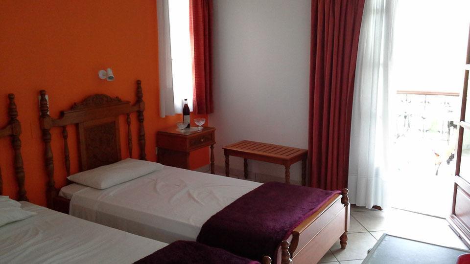 Ágios Konstantínos Hotel Agnanti מראה חיצוני תמונה